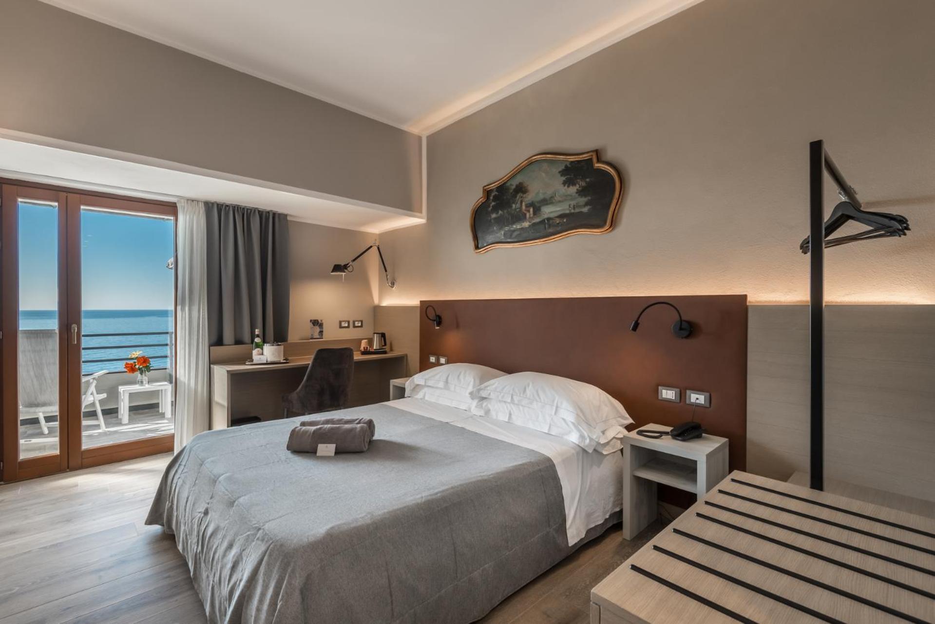 Double Room Balcony Sea View